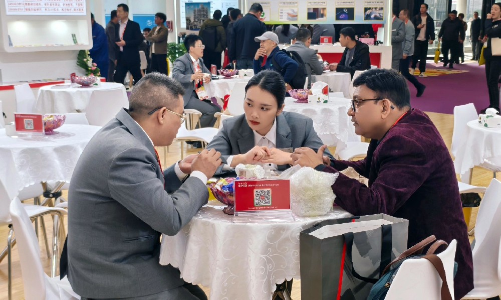 藍柯路2025年上海涂料展精彩現(xiàn)場